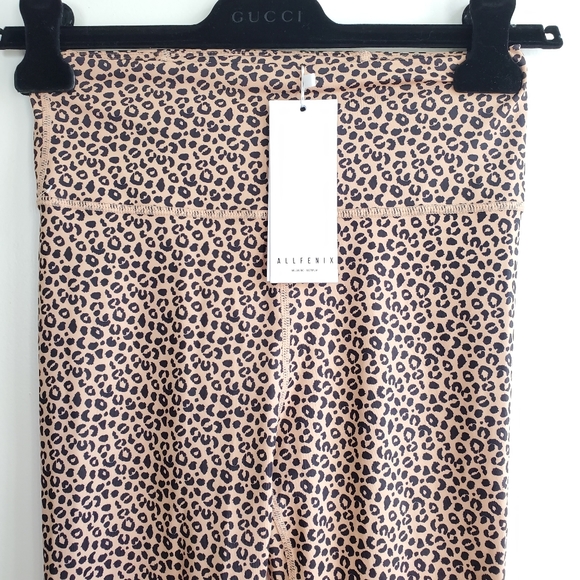 All Fenix Cheetah Camel Sandy 7/8 Leggings New With Tags - Picture 11 of 15